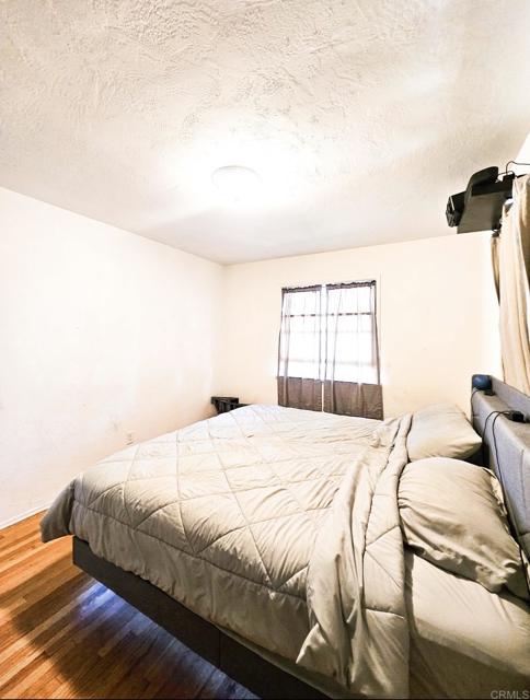 Detail Gallery Image 4 of 9 For 5603 Winchester St, San Diego,  CA 92139 - 2 Beds | 1 Baths