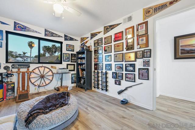 366 Doheny Bay Court, Oceanside CA: https://media.crmls.org/mediaz/e46e607b-e242-4bf4-a584-86547a3f52a9.jpg