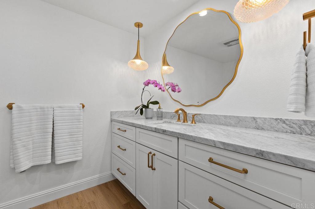 7057 Estrella De Mar Road - photo 16