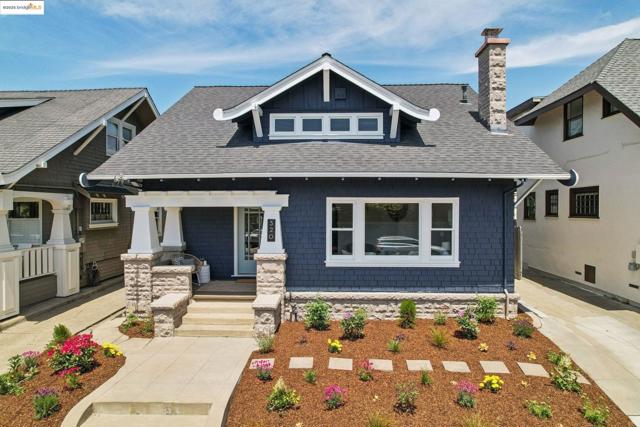 320 Forest St, Oakland CA: https://media.crmls.org/mediaz/e46ef999-ac17-4a1e-b57d-1f38777d13b4.jpg