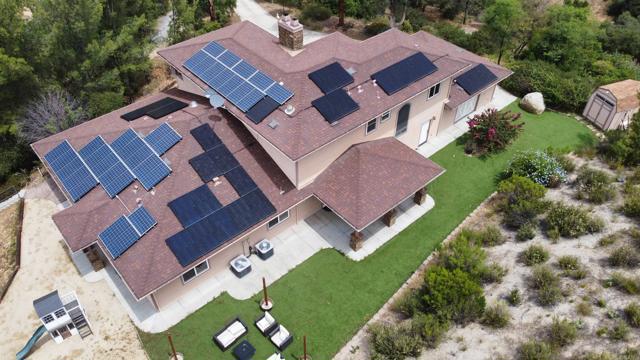 6433 Dehesa Road, El Cajon CA: https://media.crmls.org/mediaz/e46f53c5-399f-4fe7-95a7-f45e7376731c.jpg