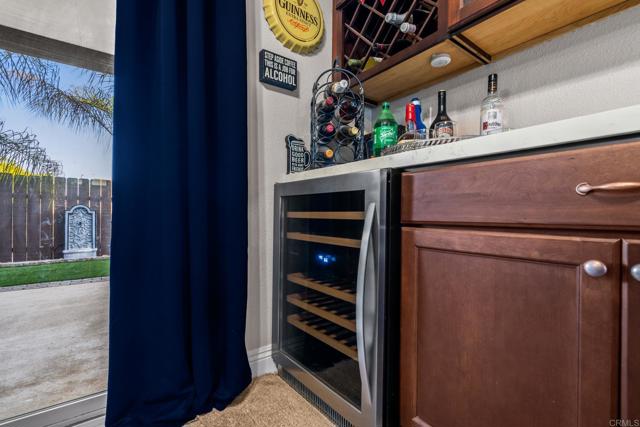 Home for Sale in Lakeside