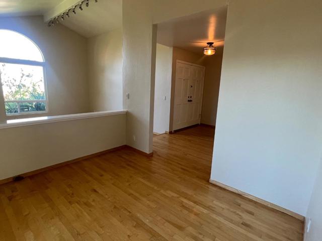 2975 Fahrner Court, San Jose CA: https://media.crmls.org/mediaz/e4713748-6f26-4cd4-b680-3ffe7df860ac.jpg