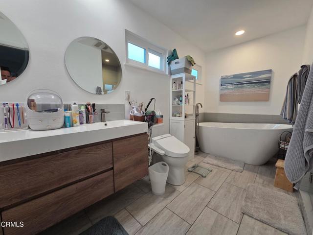 Detail Gallery Image 23 of 46 For 448 Court Ave, Ventura,  CA 93003 - 3 Beds | 2/1 Baths