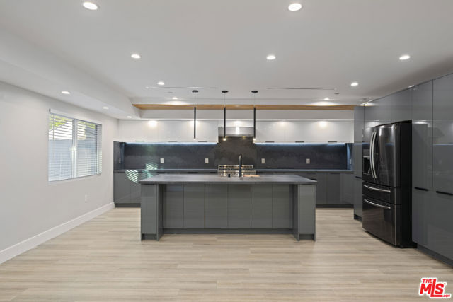 17443 Valerio Street photo 6