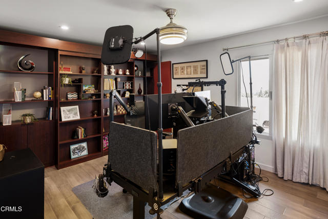3351 Country Club Drive, Glendale CA: https://media.crmls.org/mediaz/e473eb8b-76c9-4dd2-bd76-b084f920f1b6.jpg