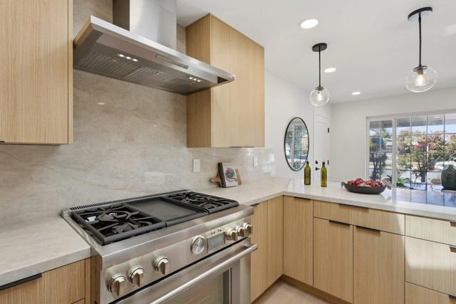 674 Manzanita Avenue, Sunnyvale CA: https://media.crmls.org/mediaz/e474ff51-2a68-44bc-8b7d-db6b76afe5be.jpg