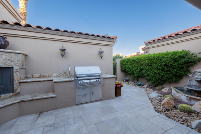 38348 Zinnia E Lane, Palm Desert CA: https://media.crmls.org/mediaz/e4752c1f-b2a8-489a-b63c-f01252cd7924.jpg