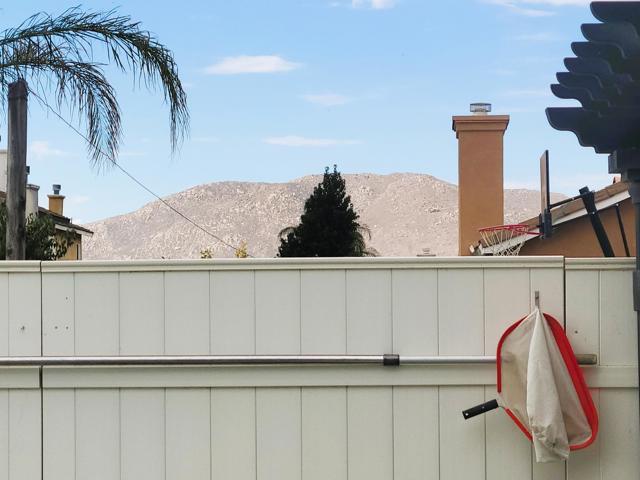 1992 Warwick Street, San Jacinto CA: https://media.crmls.org/mediaz/e4757c72-93db-4ca5-af79-d644441f1b1b.jpg