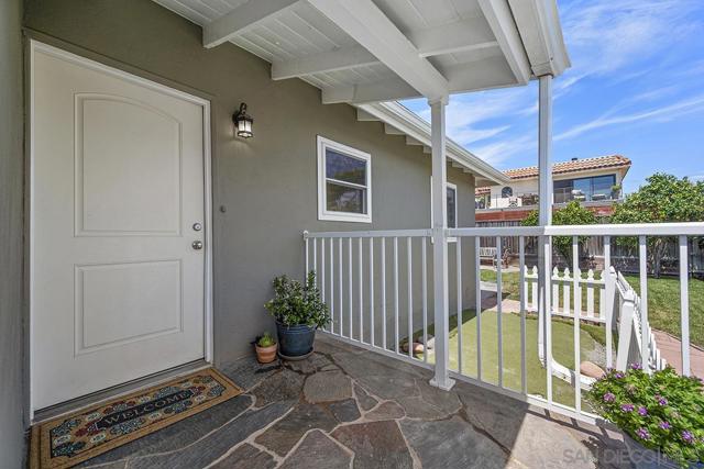 3428 Garrison St, San Diego CA: https://media.crmls.org/mediaz/e475aa91-0802-41a8-9761-e8a2e0a256b6.jpg