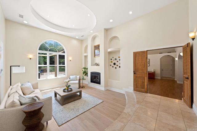 Detail Gallery Image 17 of 75 For 1455 Independence Way, Vista,  CA 92084 - 4 Beds | 6 Baths