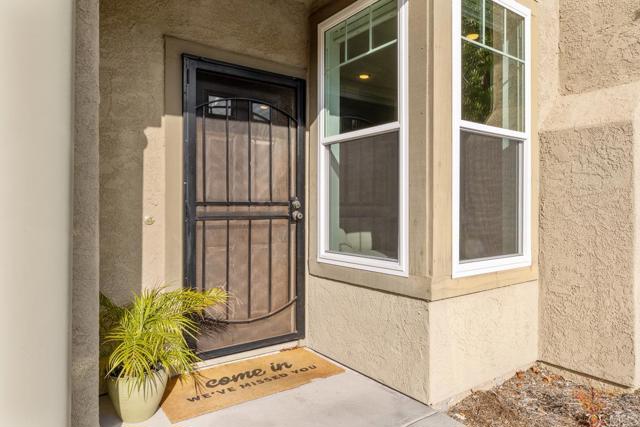 Detail Gallery Image 6 of 38 For 12415 Ruette Alliante, San Diego,  CA 92130 - 4 Beds | 2/1 Baths