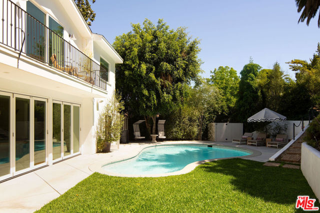 2003 El Cerrito Place, Los Angeles CA: https://media.crmls.org/mediaz/e476a4a2-ac62-4aa0-bc82-1e5f750fdef5.jpg