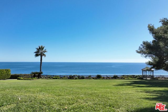 Drew Fenton | 32440 Pacific Coast Highway Malibu CA | MLS: 7461025 Drew Fenton | 32440 Pacific Coast Highway Malibu CA | MLS: 7461025