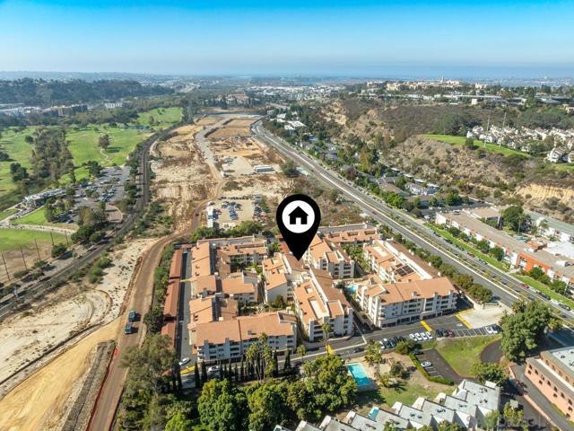6747 Friars Rd, San Diego CA: https://media.crmls.org/mediaz/e476edb0-666b-4e53-ab6e-7aeb19fc37db.jpg