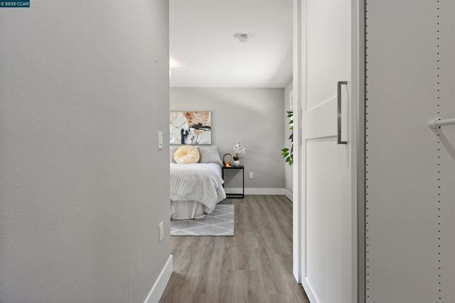 225 Babette Ct, Pleasant Hill CA: https://media.crmls.org/mediaz/e47762d8-15fa-492d-8aab-16b3dfd2a2fc.jpg