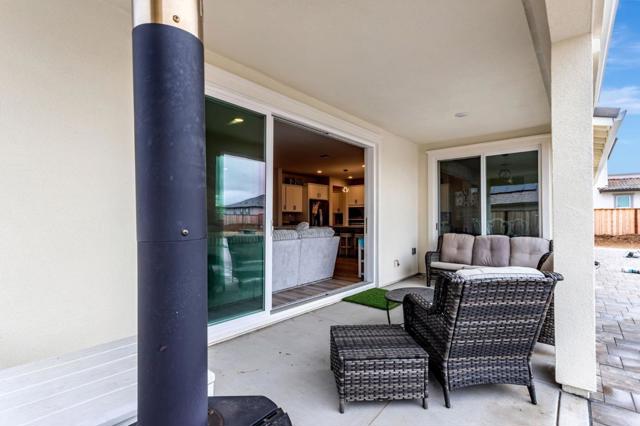 172 Vienna Way, Hollister CA: https://media.crmls.org/mediaz/e4779300-d04a-4852-8ac4-b634f84d32de.jpg