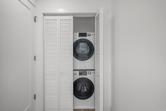 Detail Gallery Image 26 of 34 For 2646 State Street, Unit #D, Carlsbad,  CA 92008 - 3 Beds | 3/1 Baths