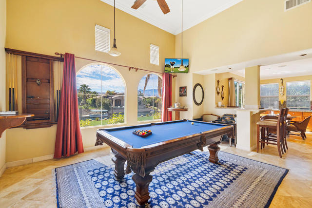 9 Via Santanella, Rancho Mirage CA: https://media.crmls.org/mediaz/e479d04b-1f0c-4abf-93c2-0922f01ee6a2.jpg