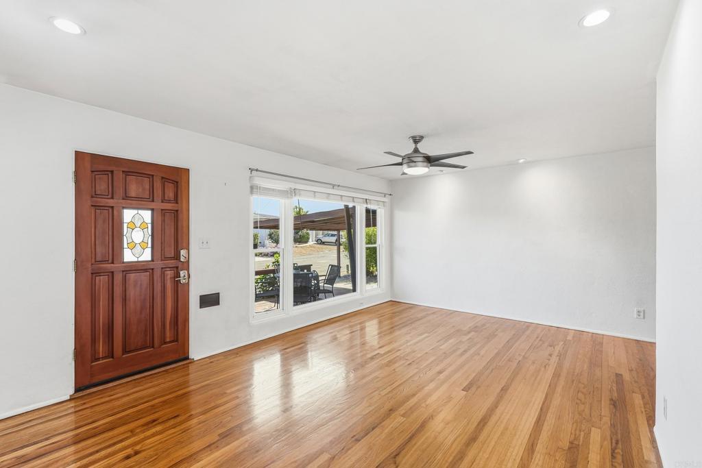 6335 Cleo Street - photo 6