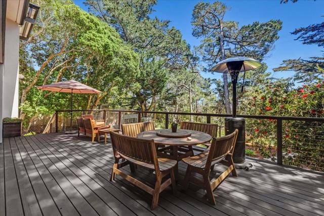 541 Dry Creek Road, Monterey CA: https://media.crmls.org/mediaz/e47ad035-5bdb-4526-8702-5093a6ff73fd.jpg