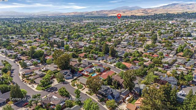 1153 Sherry Way, Livermore CA: https://media.crmls.org/mediaz/e47c1026-027c-4a5a-9fcb-17df4a9fbec6.jpg