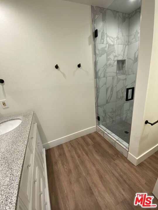 1837 N Brighton Street, Burbank CA: https://media.crmls.org/mediaz/e47d6af0-524d-4ec2-8e4f-dec3a8b8e905.jpg