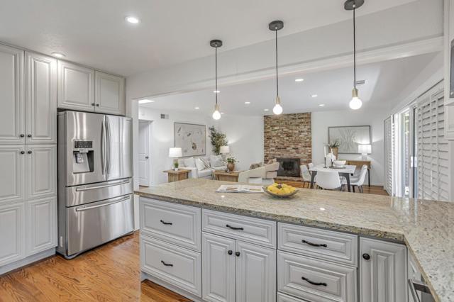 1425 Franchere Place, Sunnyvale CA: https://media.crmls.org/mediaz/e47f6dda-39ab-4dea-82a9-8a17a47ef748.jpg