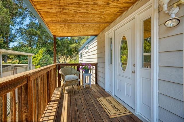 3301 Ashwood Way, Soquel CA: https://media.crmls.org/mediaz/e4809af8-5502-4d23-85ca-98fcb8b2b630.jpg