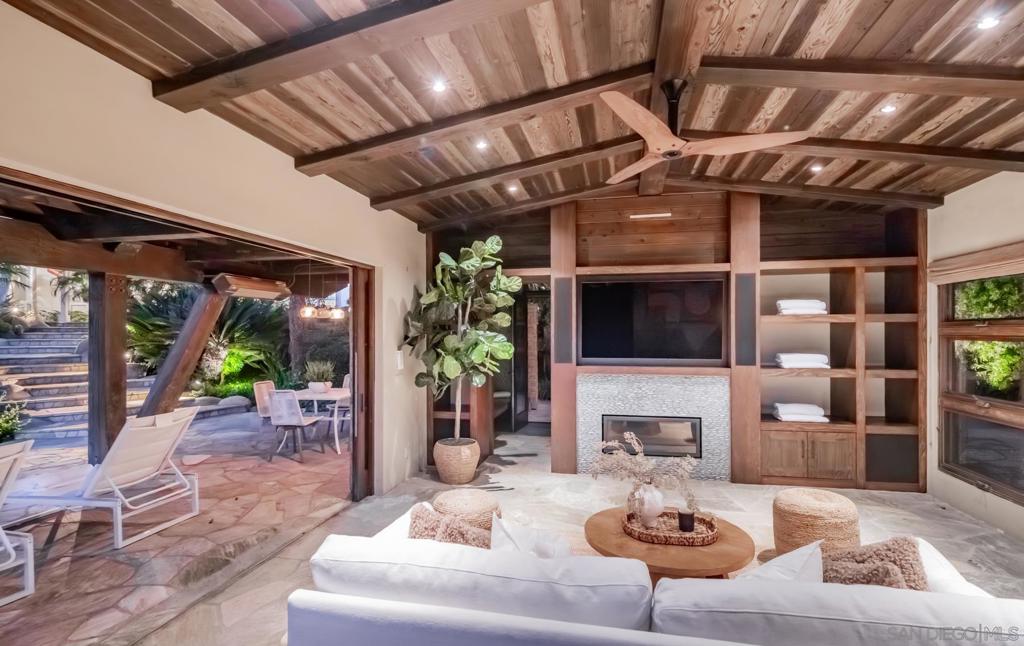 MLS #250039866SD image #30