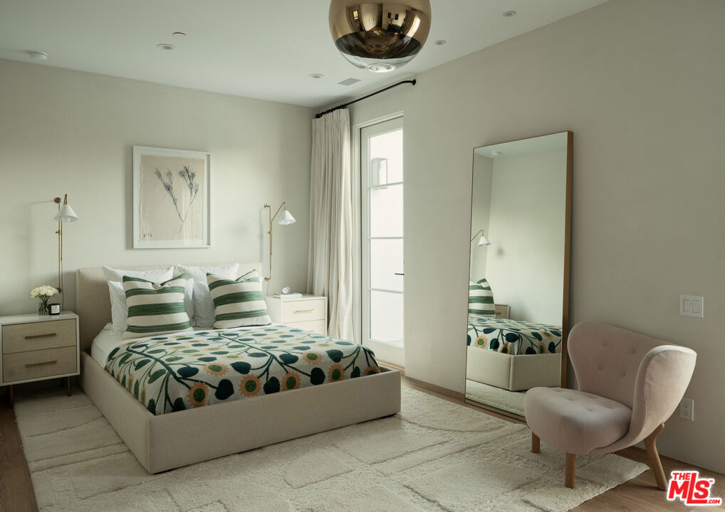 MLS #25602681 image #27