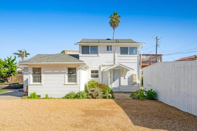 2866 Chesterfield Drive, Santa Cruz CA: https://media.crmls.org/mediaz/e48179f4-bc22-4be5-a205-d47e215a931d.jpg
