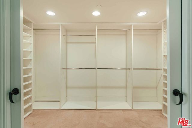 12218 Montana Avenue, Los Angeles CA: https://media.crmls.org/mediaz/e48201a1-1cf7-4ab3-9c6a-88436ff9d0d4.jpg