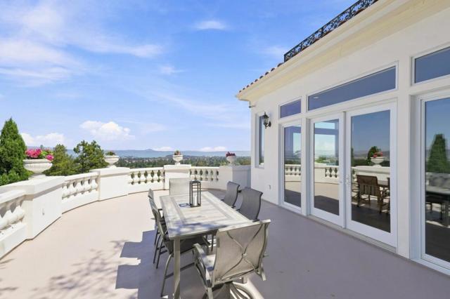 150 New Place Road, Hillsborough CA: https://media.crmls.org/mediaz/e48254b7-cd1a-42d1-a549-289fd65f658b.jpg