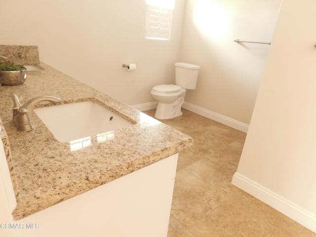 467 Sundance Street, Thousand Oaks CA: https://media.crmls.org/mediaz/e4858b77-ae90-41a5-a7e6-eaeebe283bed.jpg
