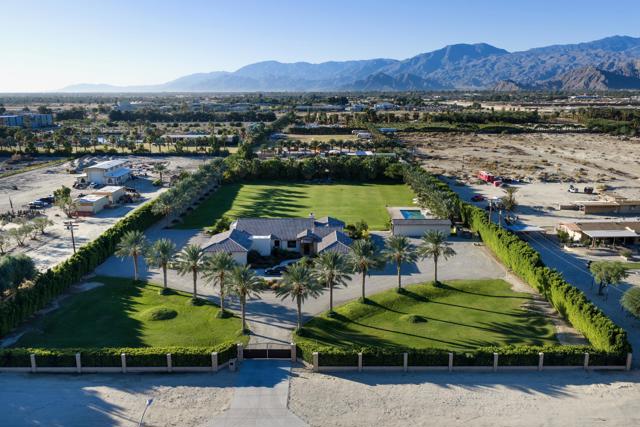79665 Avenue 38, Indio CA: https://media.crmls.org/mediaz/e48702bb-e50b-4009-932d-dd7a7217c484.jpg