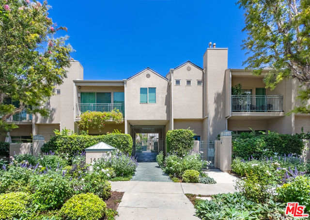 14101 Dickens Street, 8