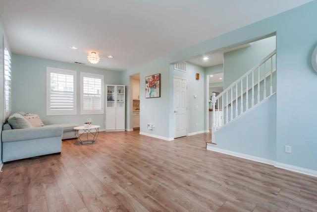 15655 Paseo Montenero, San Diego CA: https://media.crmls.org/mediaz/e487ac8e-4750-4d7a-980f-c4f0a6273478.jpg