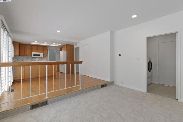 1927 Foxswallow Cir, Pleasanton CA: https://media.crmls.org/mediaz/e48bb087-9f97-4741-9627-b5bdee0ae978.jpg