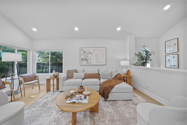 Detail Gallery Image 9 of 36 For 11026 Elderwood Ln, San Diego,  CA 92131 - 4 Beds | 2/1 Baths