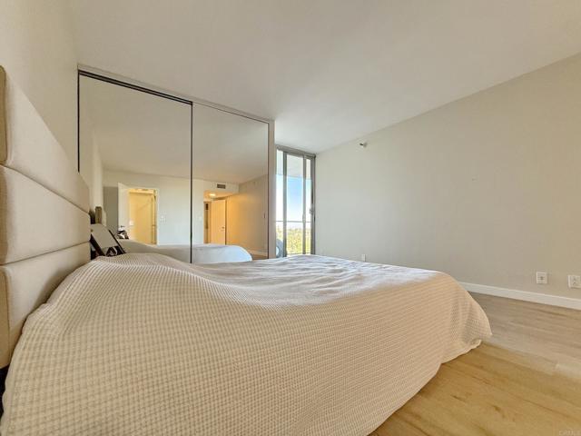 1820 Avenida del Mundo, Coronado CA: https://media.crmls.org/mediaz/e48d21fd-7001-492b-9498-a32590bfee2b.jpg