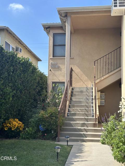 5255 Via Campo Street, Los Angeles CA: https://media.crmls.org/mediaz/e48dadb4-224e-4881-bacc-ff8a50ba37d9.jpg