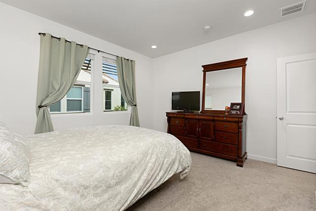 Detail Gallery Image 32 of 42 For 4214 Mission Ranch Way, Oceanside,  CA 92057 - 2 Beds | 2/1 Baths