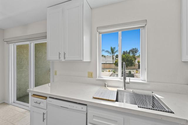 Detail Gallery Image 20 of 27 For 230 Candice Pl, Vista,  CA 92083 - 1 Beds | 1 Baths