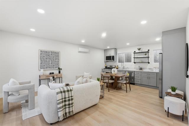 Detail Gallery Image 27 of 60 For 462 464 Emerson St, Chula Vista,  CA 91911 - – Beds | – Baths