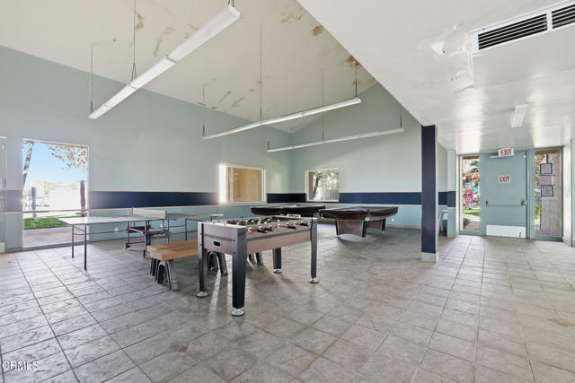 Detail Gallery Image 20 of 25 For 574 Ebbtide Cir, Port Hueneme,  CA 93041 - 3 Beds | 2 Baths