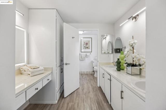 4943 Rice DR, San Jose CA: https://media.crmls.org/mediaz/e4906612-671a-43db-b50e-60f389bcc69d.jpg