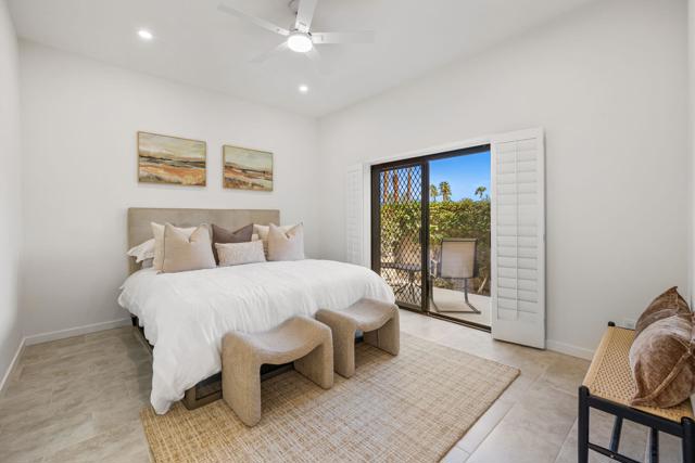 48641 Palo Verde Court, Palm Desert CA: https://media.crmls.org/mediaz/e490749e-ad91-4544-913f-03ba4e0cbf07.jpg