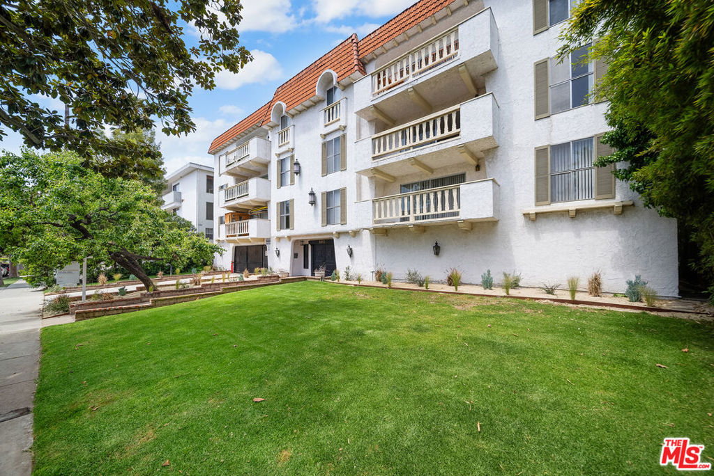 605 San Vicente Boulevard #107