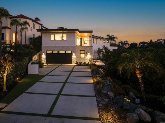 Detail Gallery Image 2 of 54 For 417 Warwick Ave, Cardiff By The Sea,  CA 92007 - 5 Beds | 5/1 Baths